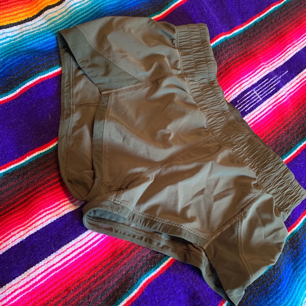 Luluelemon shorts